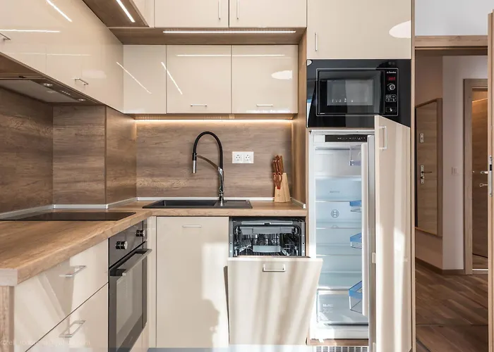 Luxury In Complex Azur - Next To The ! Lejlighed *