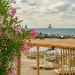 Luxury In Complex Azur - Next To The !
