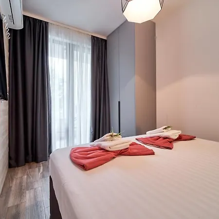Apartament Luxury In Complex Azur - Next To The ! Pools & Sf. Constantin și Elena
