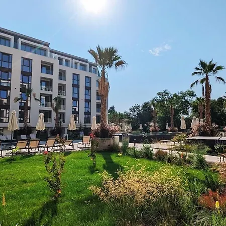 Apartament Luxury In Complex Azur - Next To The ! Pools & *