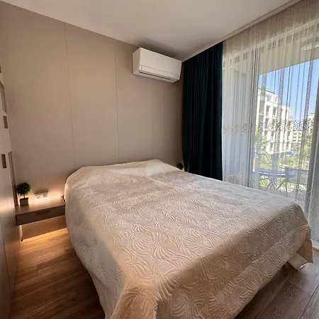 Luxury In Complex Azur - Next To The ! Lägenhet *