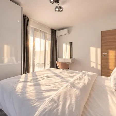 Апартаменты Luxury In Complex Azur - Next To The ! Pools & *